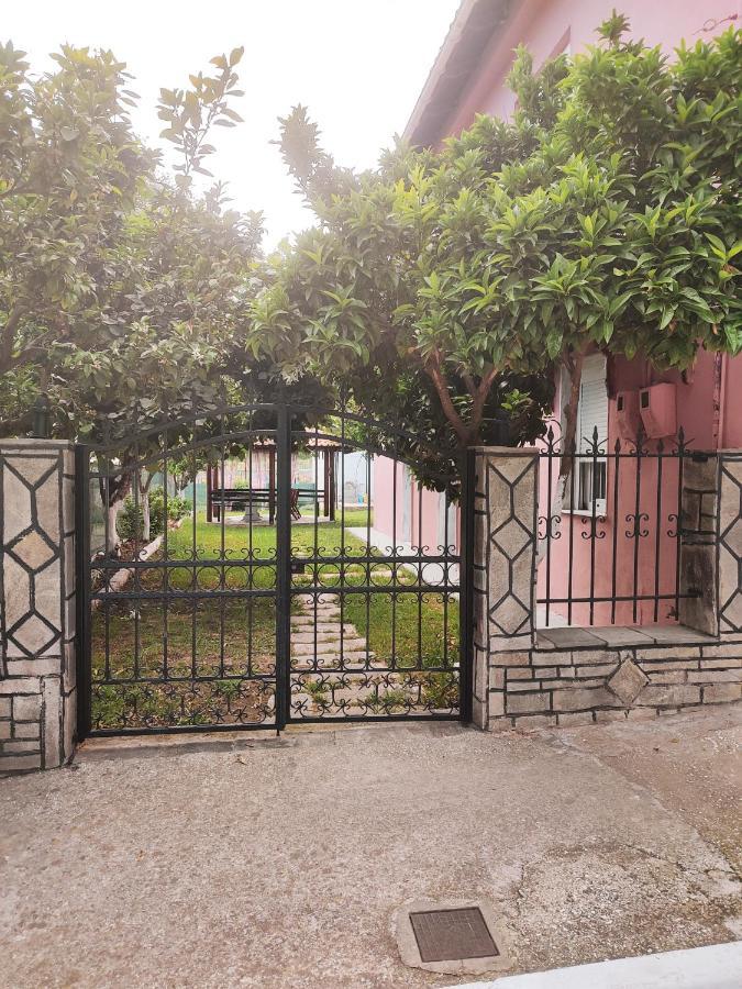 Aspri Ammos House Apartment Kavala Bagian luar foto