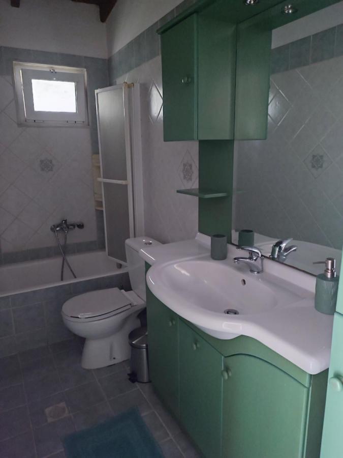 Aspri Ammos House Apartment Kavala Bagian luar foto