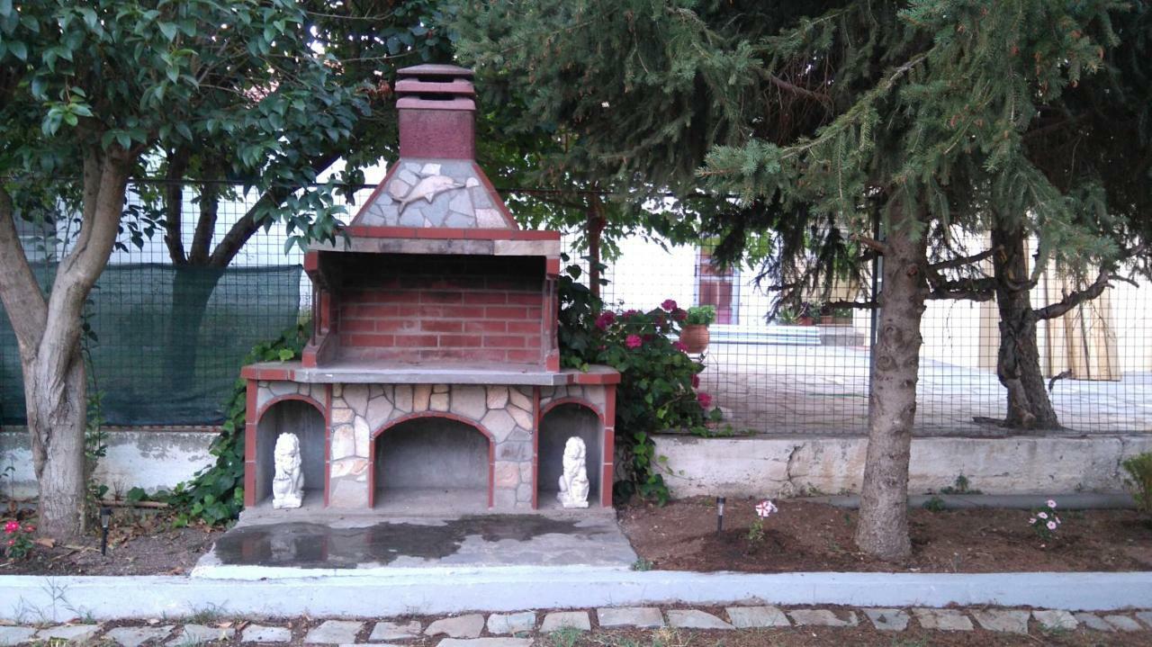 Aspri Ammos House Apartment Kavala Bagian luar foto